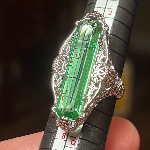 Art Nouveau Style Silver Plated Green Glass Gem Statement Ring - Picture 3 of 8